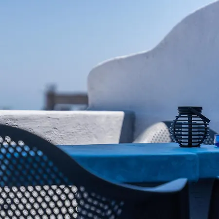 N Renieris Daire Firostefani