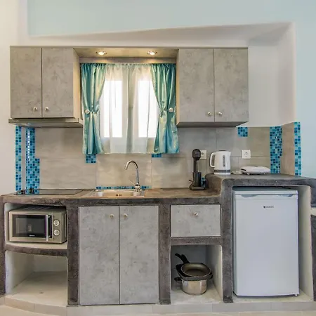 Apartment N Renieris
