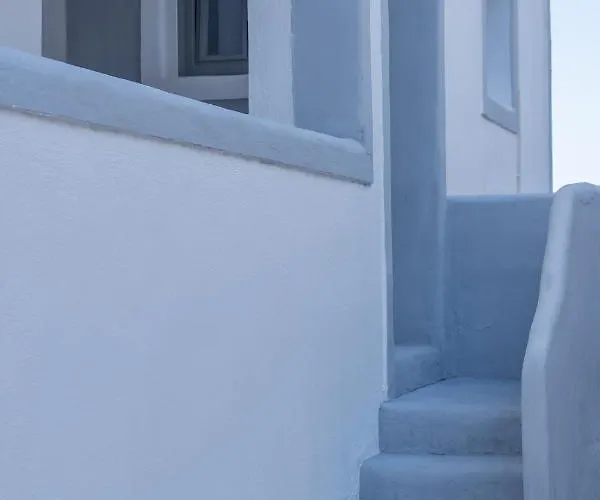 N Renieris * Firostefani