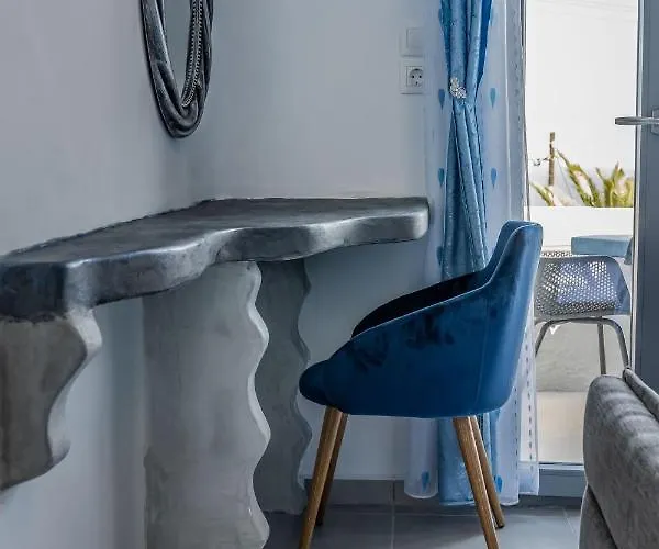 N Renieris Apartment