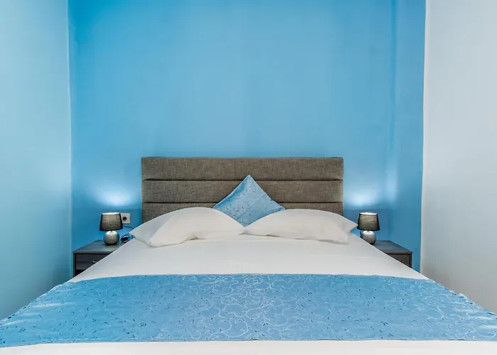 아파트 N Renieris