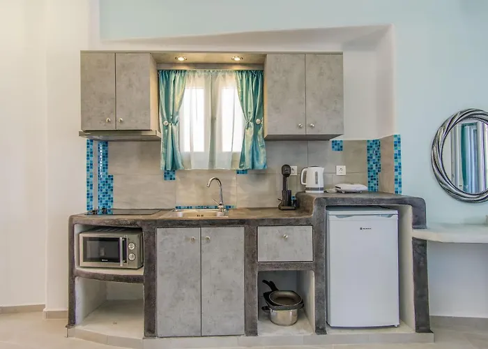 Apartment N Renieris