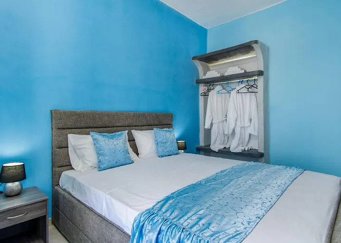 N Renieris Firostefani